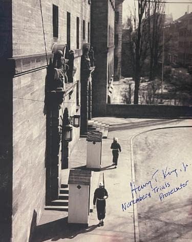 Henry T. King Jr. Potpisan 1946. WWLL Nürnberg Trials B&W 8x10 Foto PSA AD55348 - Vojni sudovi za tužiteljstvo rijetki - Autografije