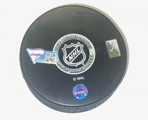 Kevin Shattenkirk potpisao je hokejaški pak s logotipom Njujorški Rangers s hologramima fanatika i Steiner-NHL Pak s autogramima